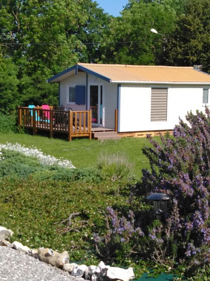 Le Haut Village Chambre D'Hotes Mobi-Loft Cosy Sauna ,Douche ,Chromotherapie Arrest Eksteriør bilde